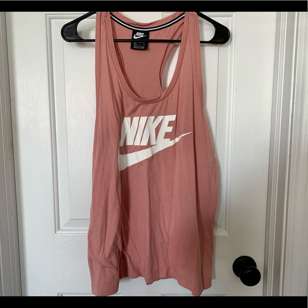 Mauve or rose Nike athletic tank XL